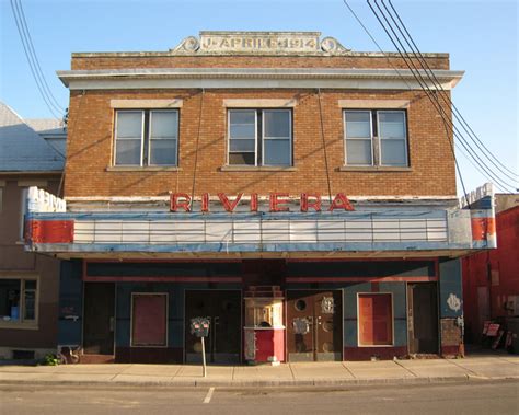 geneseo movie theater.